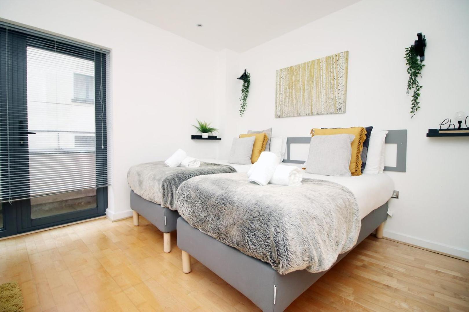 Centrally Located Spacious 2Br | Cohost Partners Cardiff Ngoại thất bức ảnh